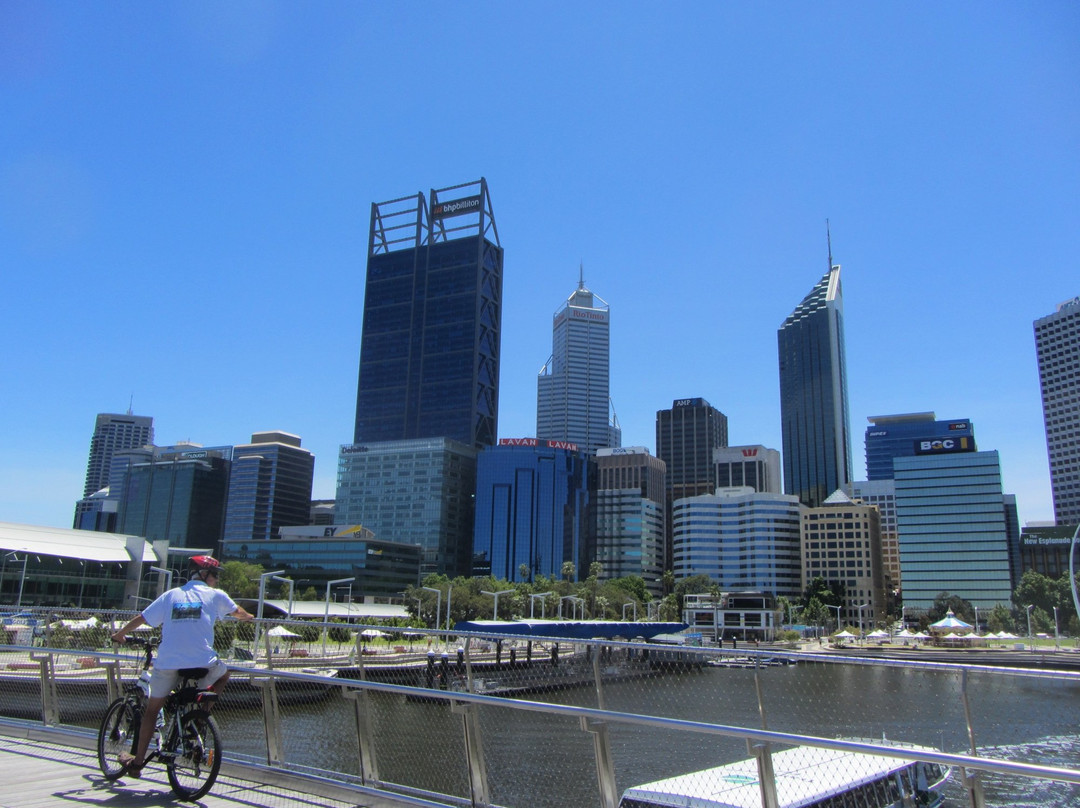 Paul's ECO E Bike Tours景点图片