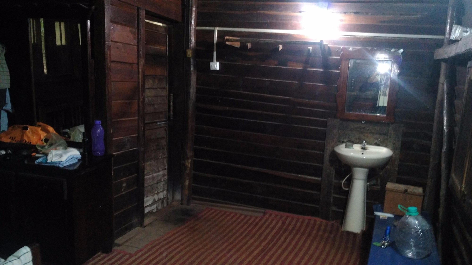 Nisargadhama Forest Resort-浴室