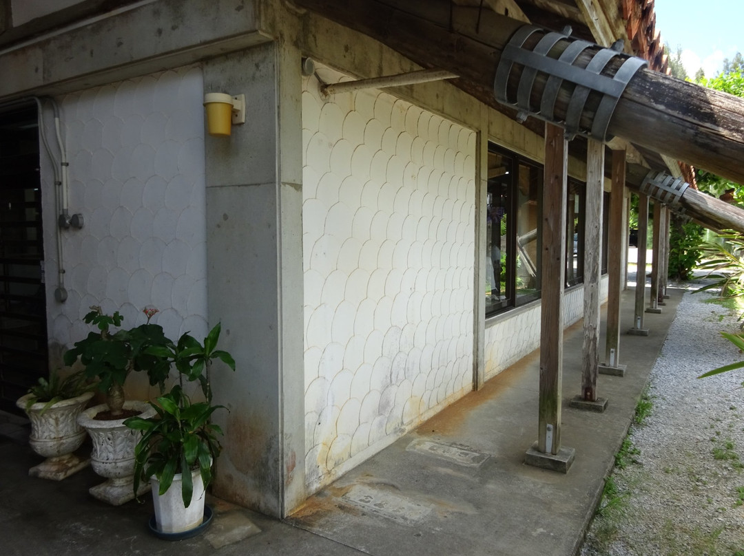 Yomintan Village Joint Sales Center-读谷村必去景点