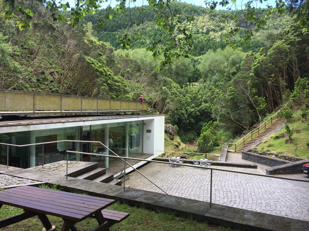 Graciosa旅游景点-Centro de Visitantes da Furna do Enxofre
