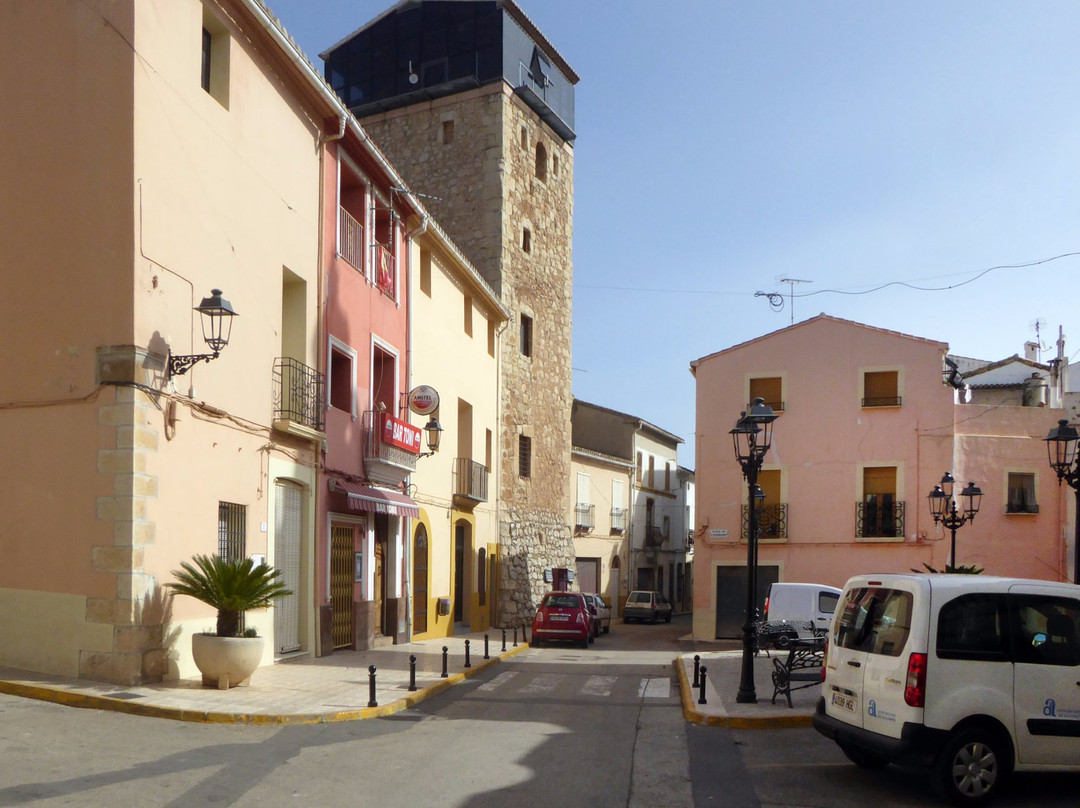 Torre Medieval de Alcalali景点图片