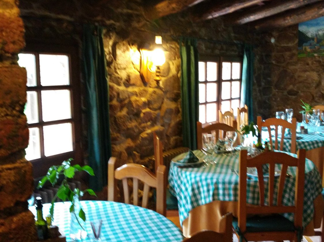 Montau de Sadurni-Begues必去景点