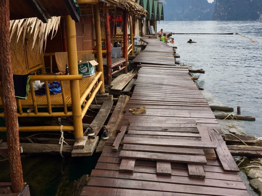 Nang Prai Raft House