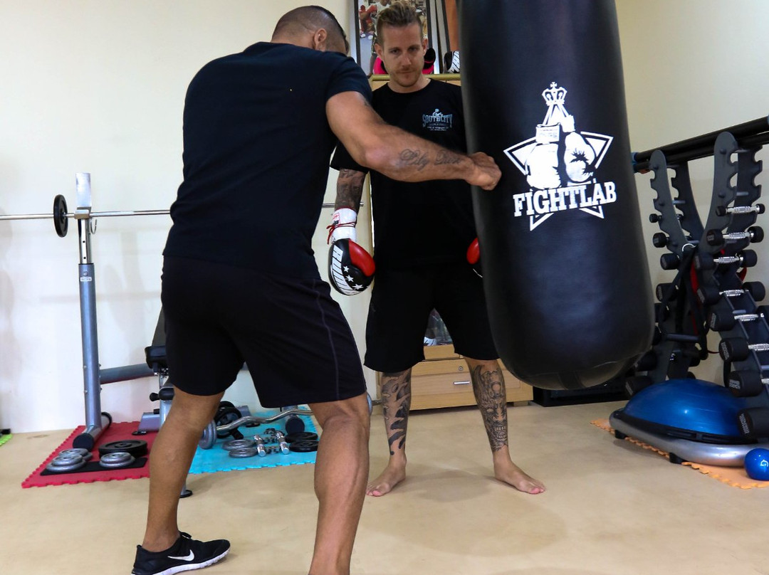 Phuket Rumble Fitness-拉威必去景点