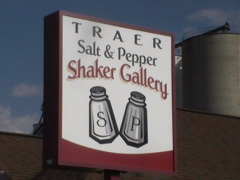 Traer Salt and Pepper Shaker Gallery-Traer必去景点