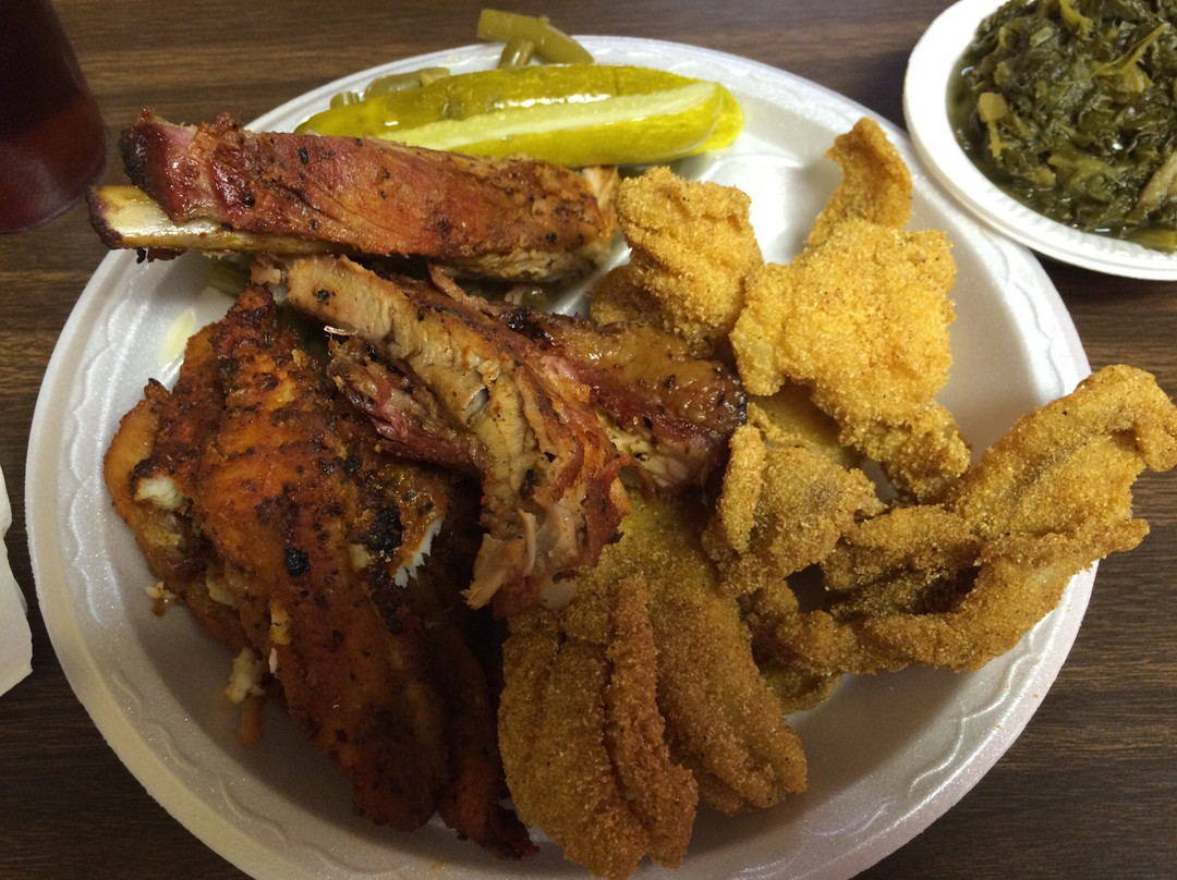 Tchula餐馆和美食-Larry's Fish House