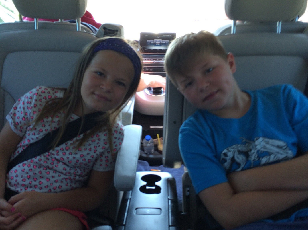 Caesars Limo Kefalonia-阿尔戈斯托利翁必去景点