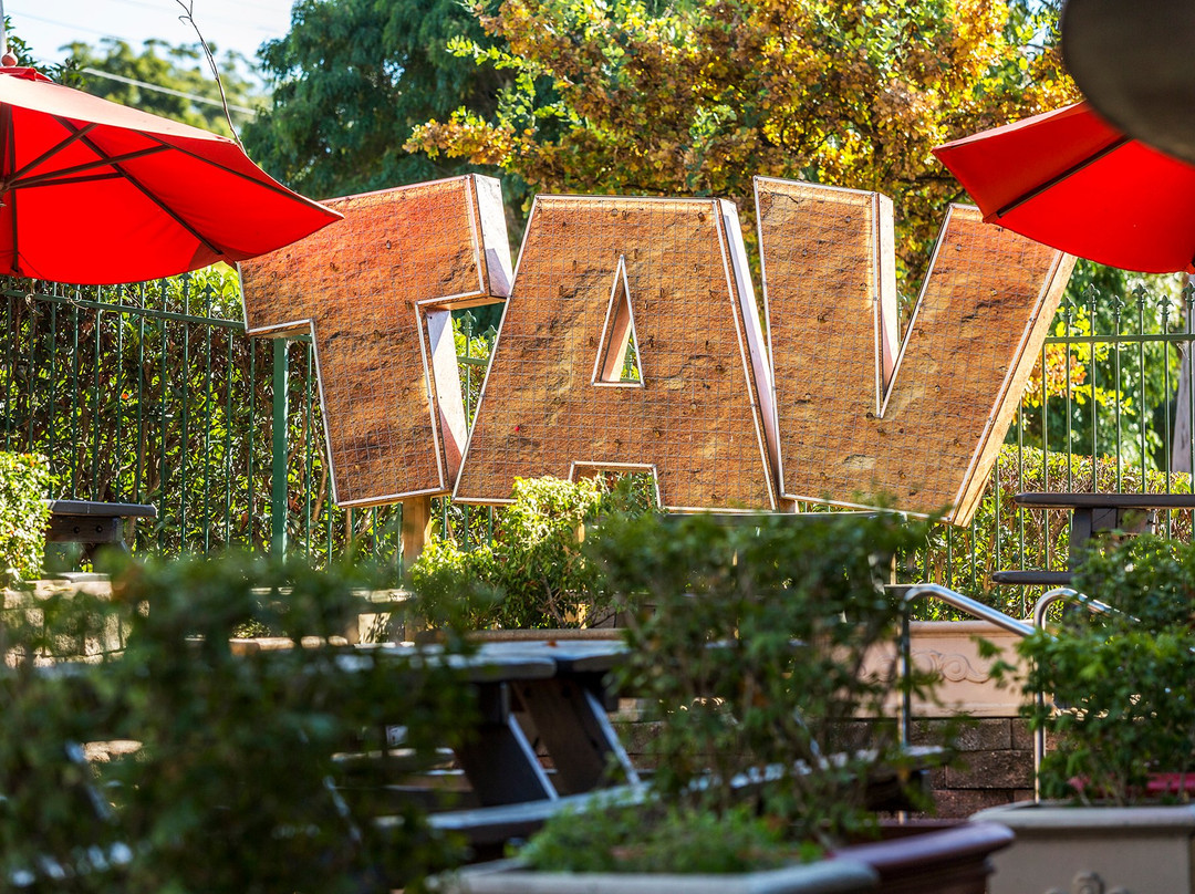 Castle Hill Tavern景点图片