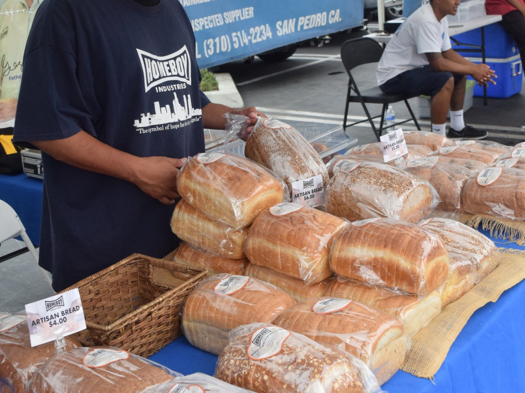 SoCo Farmers' Market-科斯塔梅沙必去景点