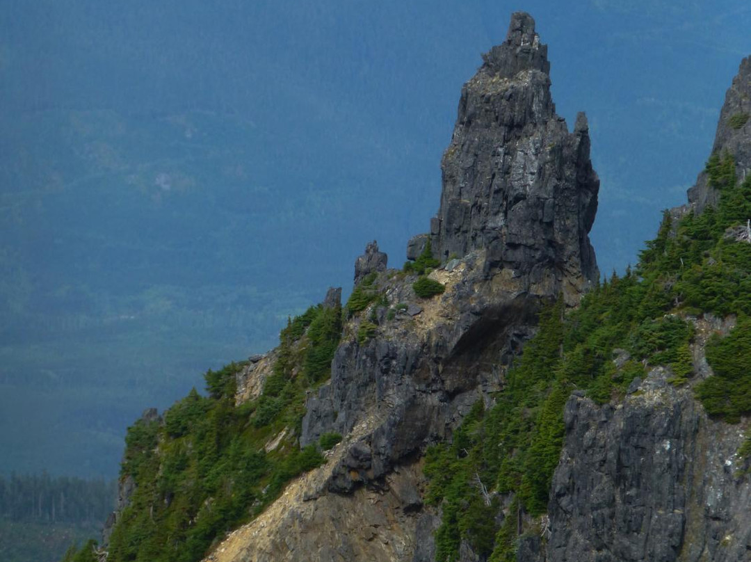 Sleeping Beauty Mountain Provincial Park-Terrace必去景点