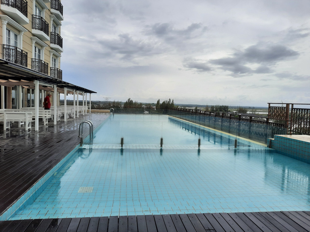 Champs Elysees Suites