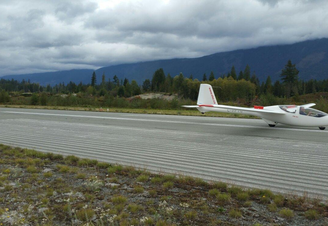 Vancouver Island Soaring Centre景点图片