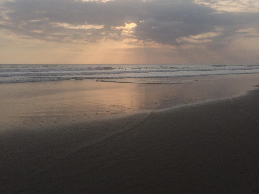 Petitenget Beach-克罗柏坎必去景点