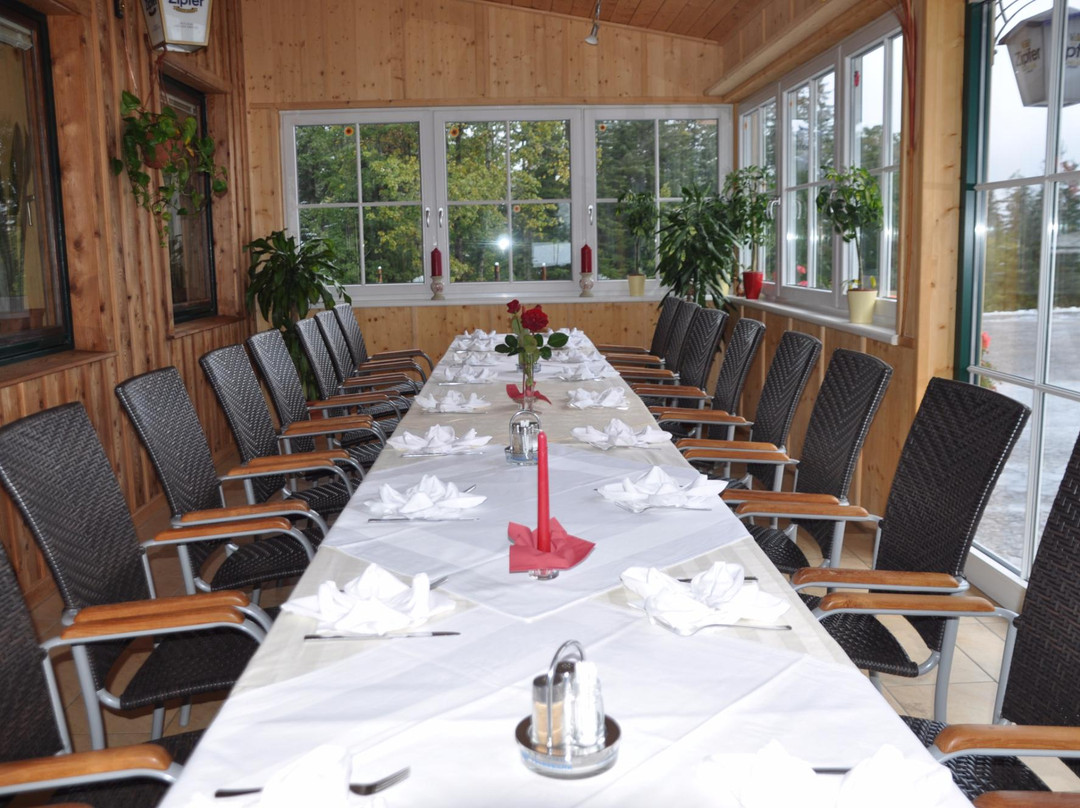 格伦德尔湖餐馆和美食-Gasthof Zlaimwiesn
