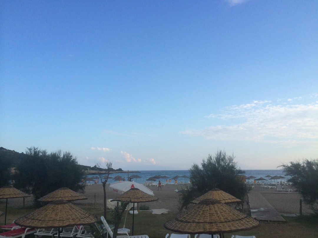 Liberta Beach Bar景点图片
