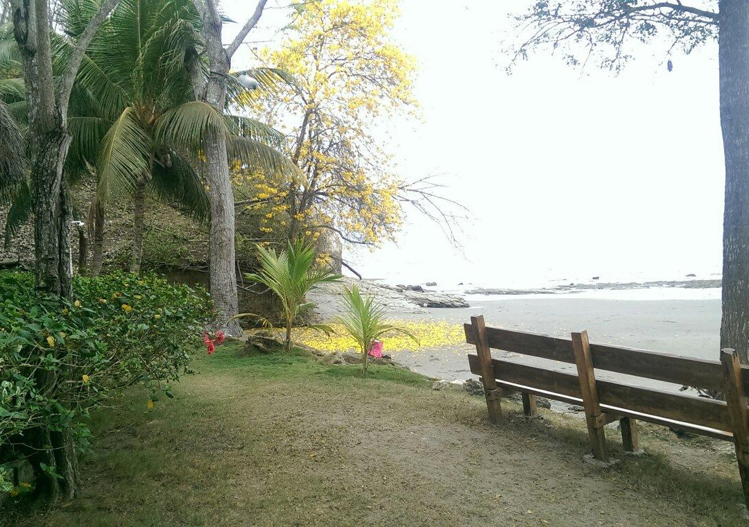 Cumilinche Beach-埃斯梅拉达斯必去景点