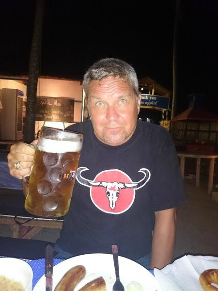 Bavarian Beergarden Bantayan-圣菲必去景点