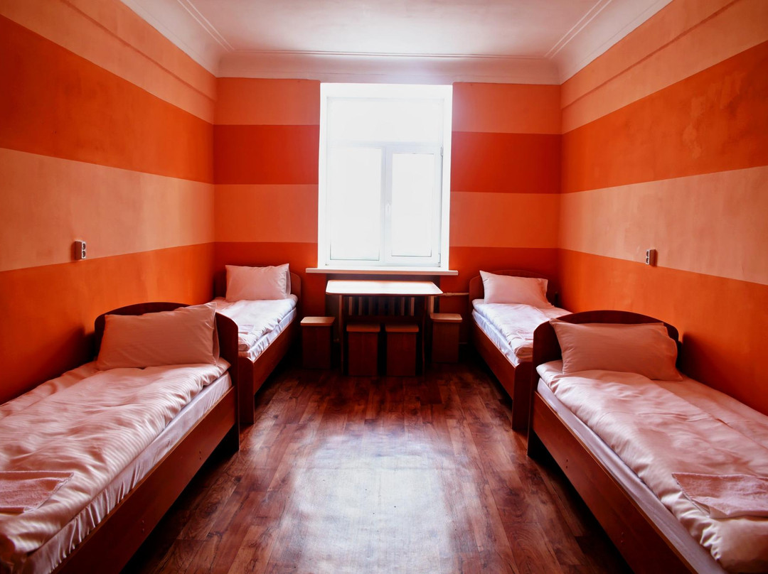 27 Komnat Hostel