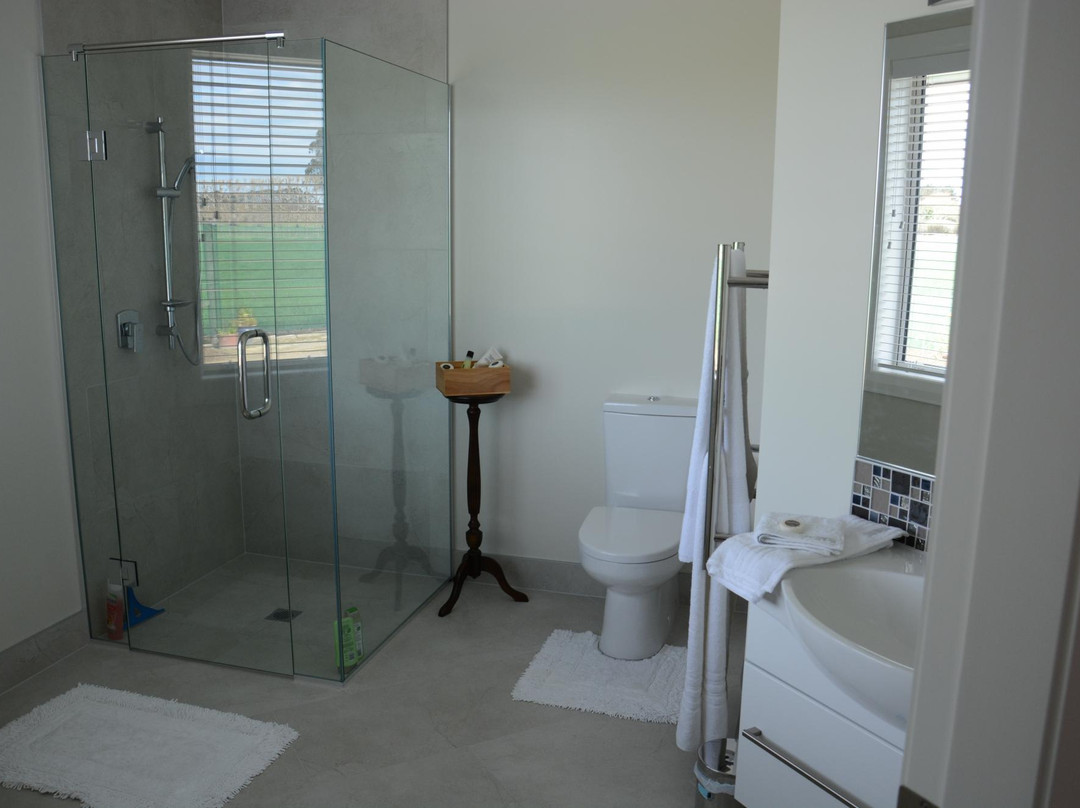 Matangi Oaks Boutique Bed & Breakfast主图