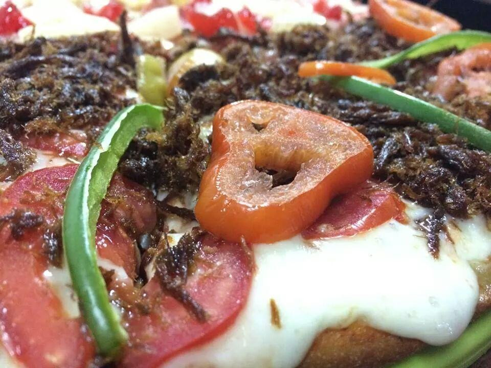 奥鲁罗餐馆和美食-Bravo's Pizza