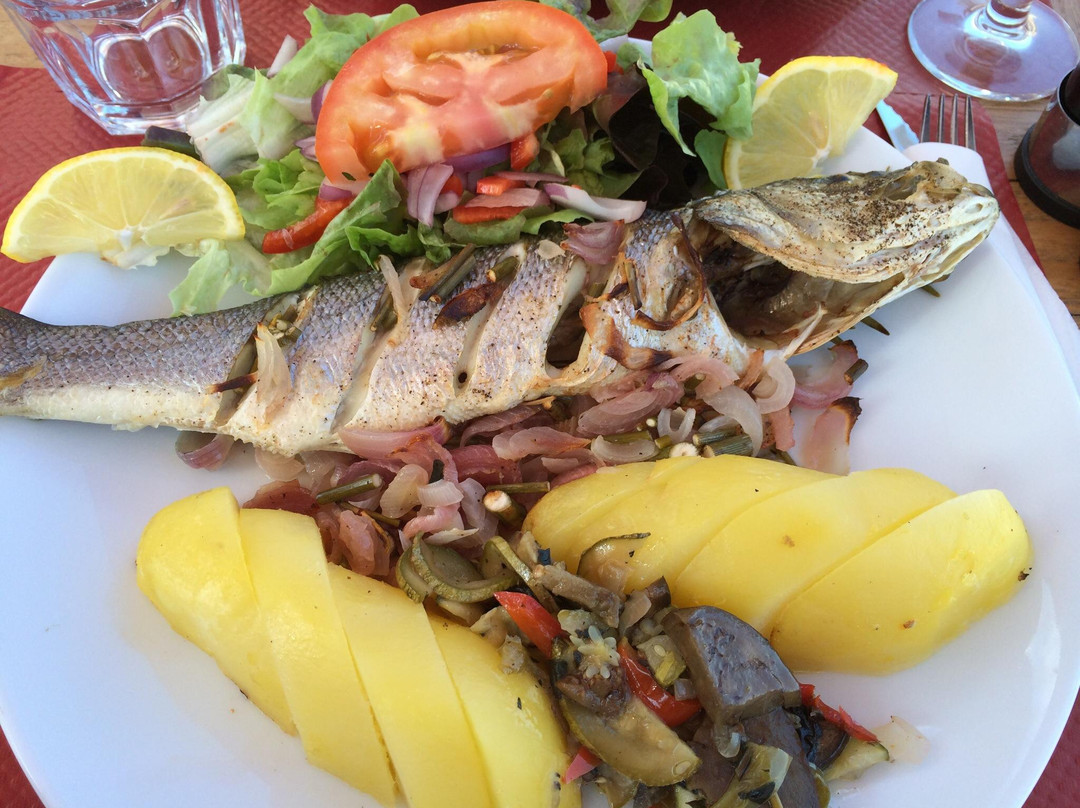 Restaurant de l'Hôtel Petra Cinta Barcaggio Cap Corse