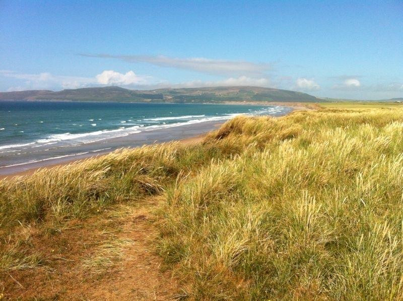 Porth Neigwl (Hell's Mouth)景点图片