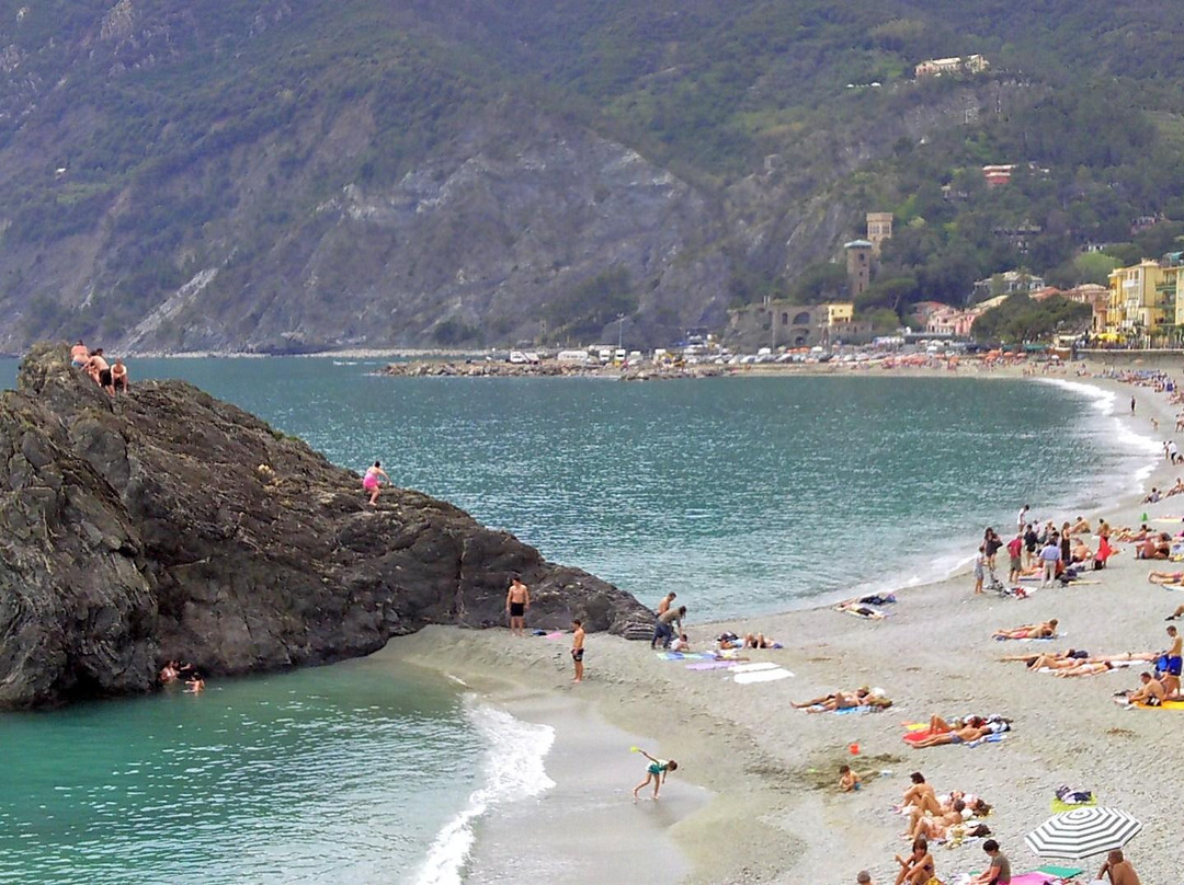 Spiaggia di Fegina-滨海蒙特罗梭必去景点