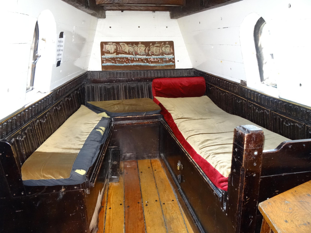 戈尔登汗德号-伦敦必去景点