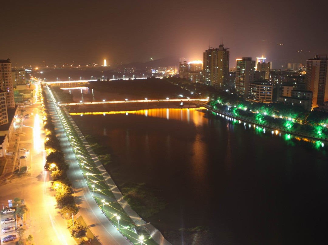 河景大酒店主图