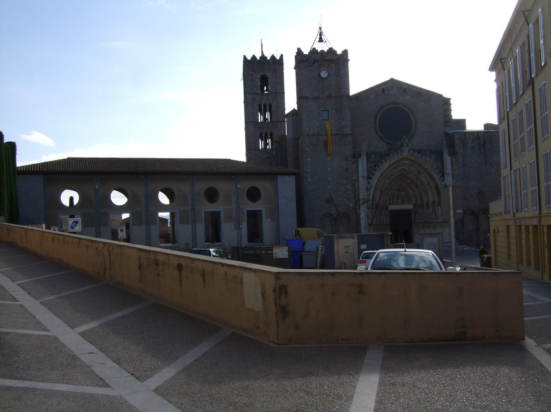 Basilica of Santa Maria-Castello d'Empuries必去景点
