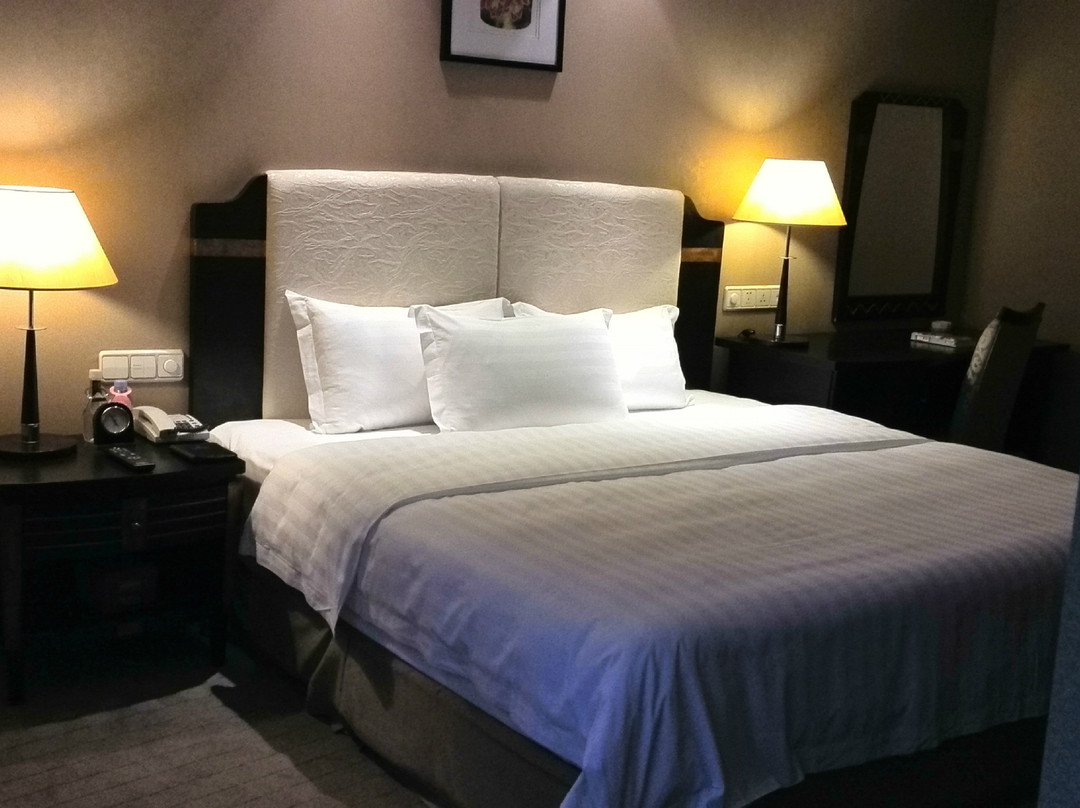 大世界酒店主图