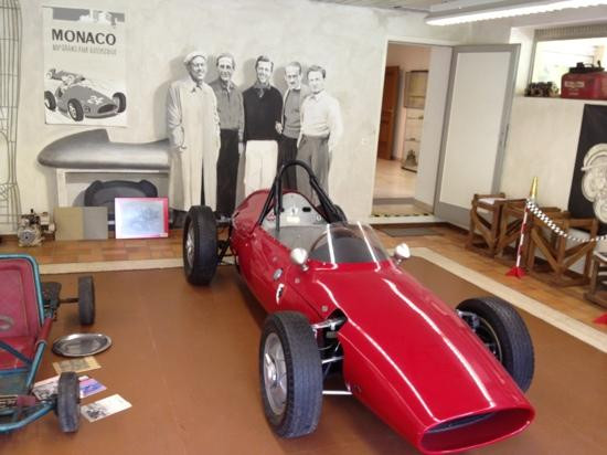 Villa Trips - Museum fuer Rennsportgeschite-科蓬必去景点