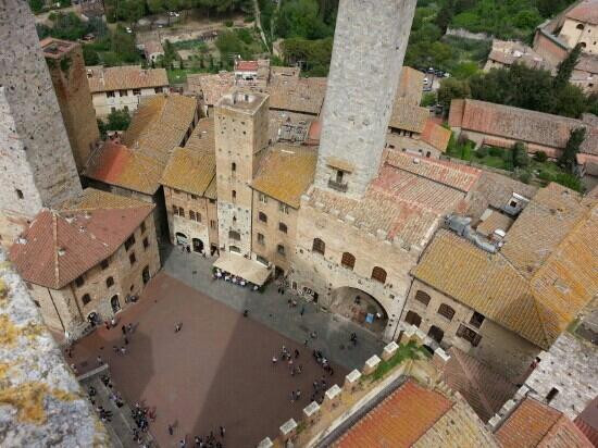 Palazzo Pubblico e Torre Grossa-圣吉米尼亚诺必去景点