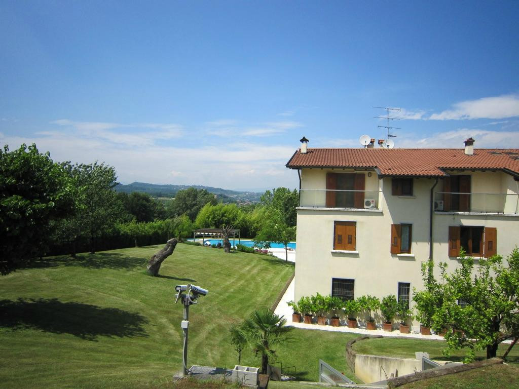 Ochine del Basso Lago主图