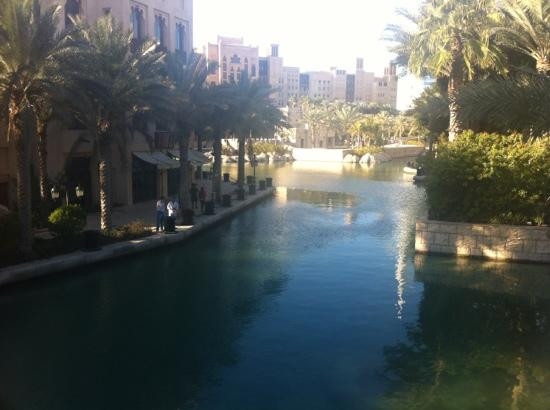 朱美拉露天市场-迪拜必去景点