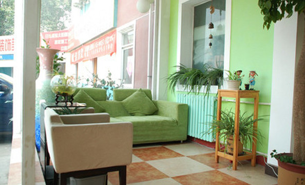 麻雀迷你客房主图