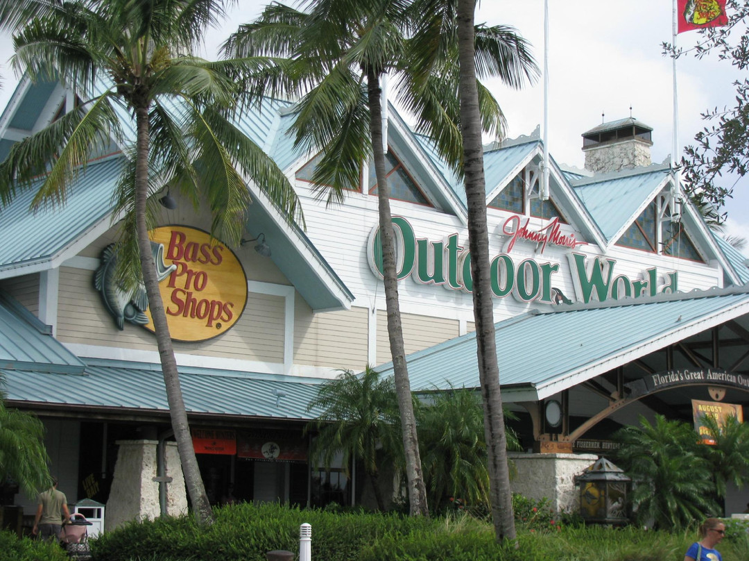 Bass Pro Shops-达尼亚滩必去景点