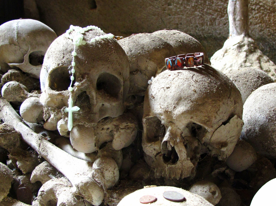 Cimitero delle Fontanelle-那不勒斯必去景点