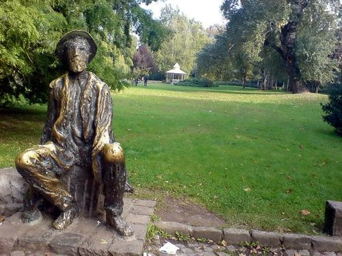 Djura Jaksic Monument-诺维萨德必去景点