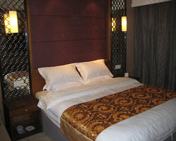 九寨.万家豪酒店主图