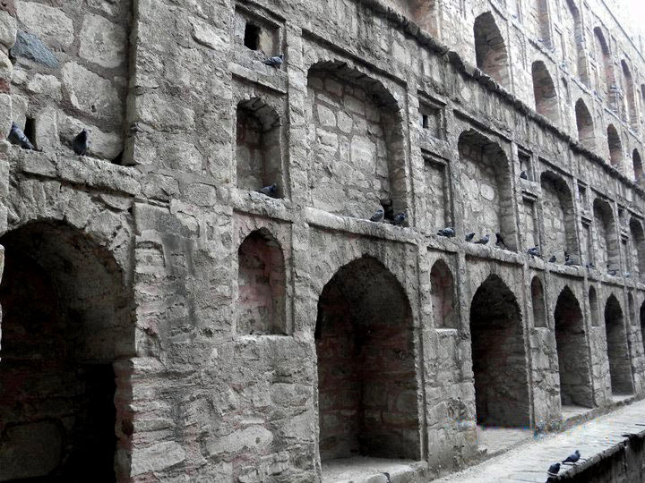 Agrasen Ki Baoli - Leamigo-新德里必去景点