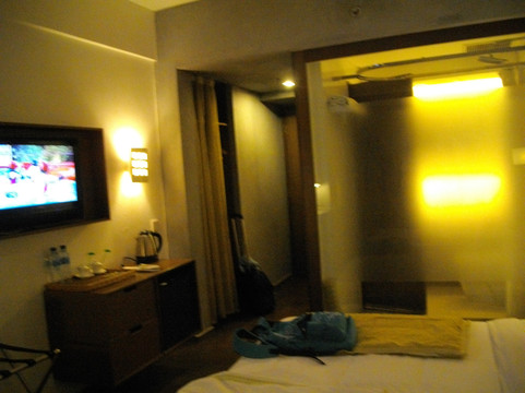 张家港新世汇酒店（沙洲路步行街曼巴特广场店）主图