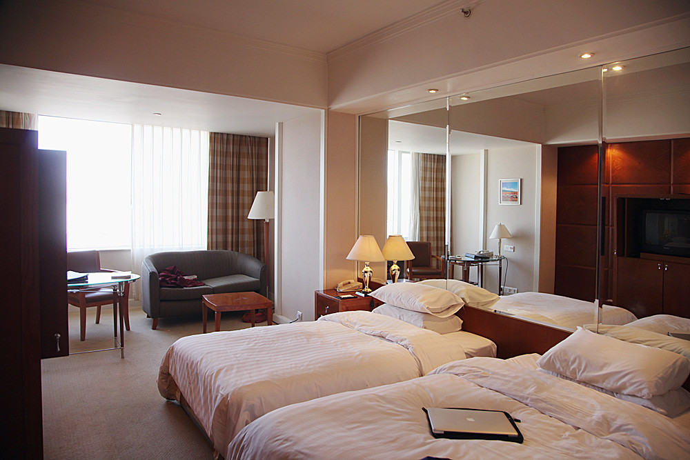 昆明佳华广场酒店主图