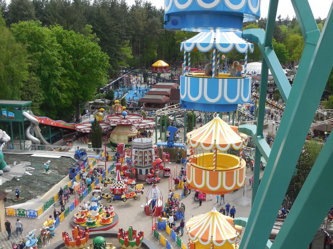 kinderpretpark Julianatoren景点图片