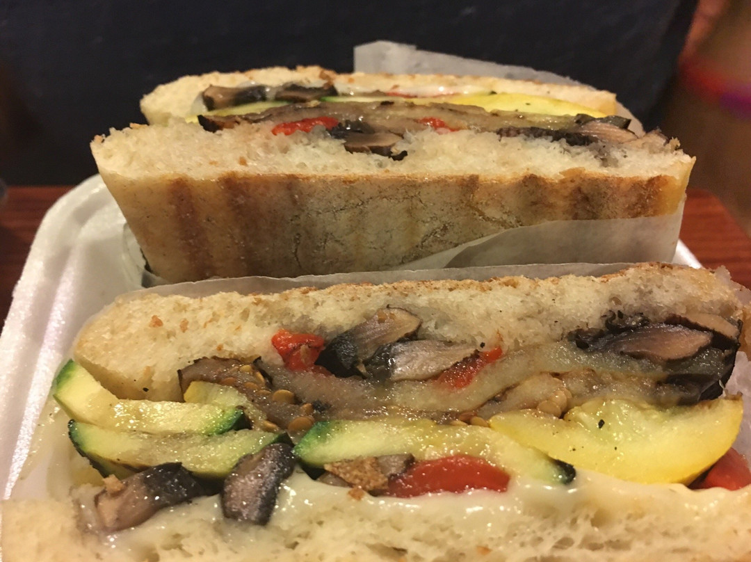 That's a Wrap Restaurant Bar