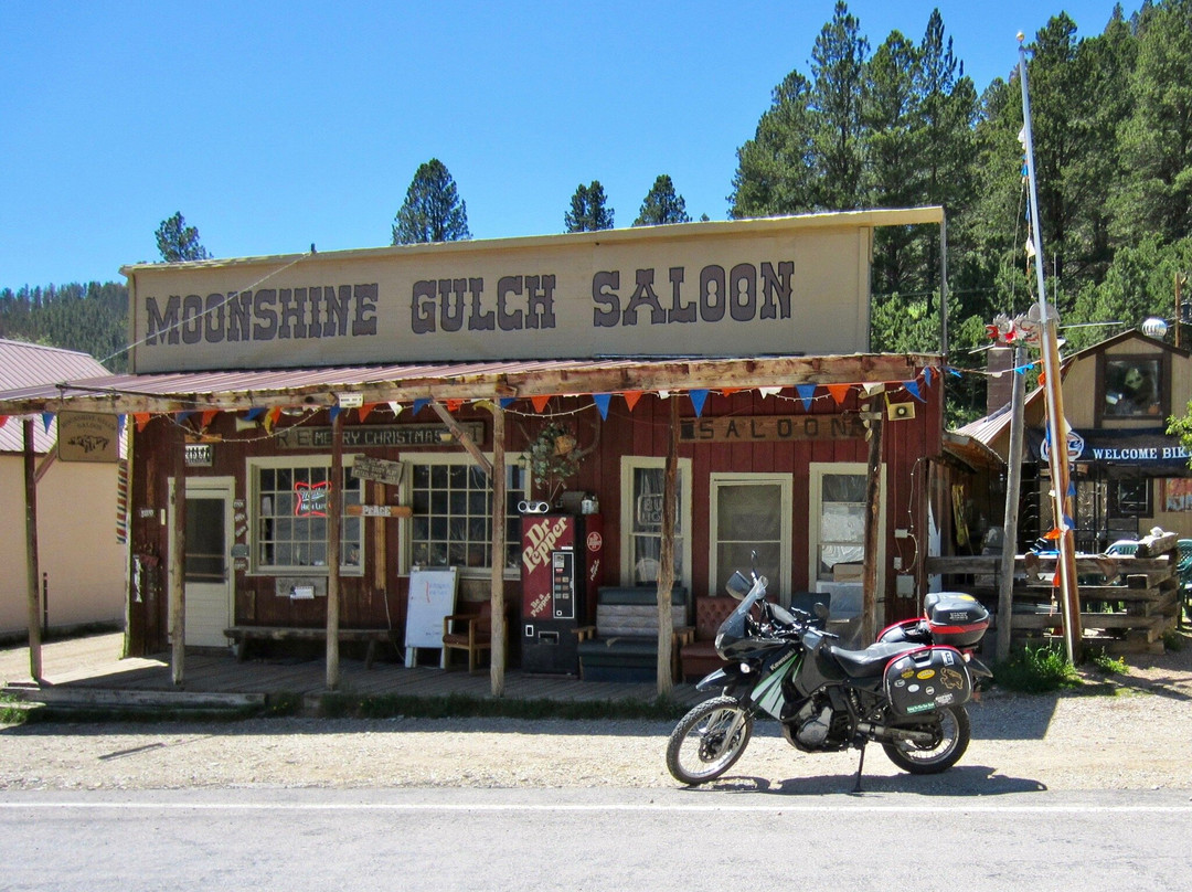 Moonshine Gulch Saloon景点图片