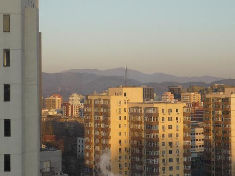 燕山大酒店主图