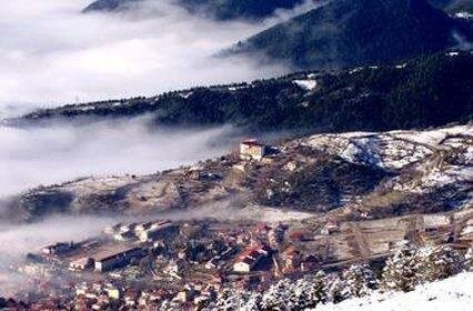 卡尔派尼西酒店住宿-Lecadin Hotel