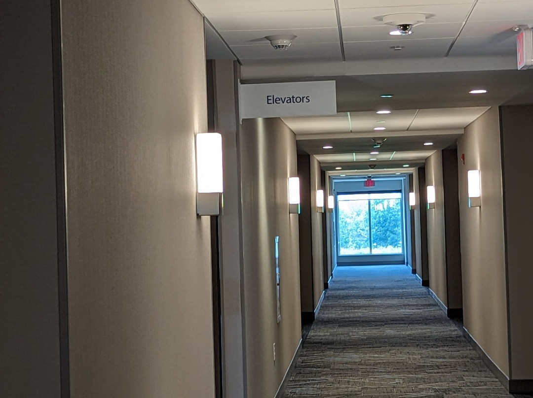 Holiday Inn Express & Suites Tomah By IHG主图