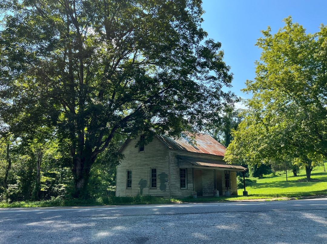 Henry River Mill Village景点图片